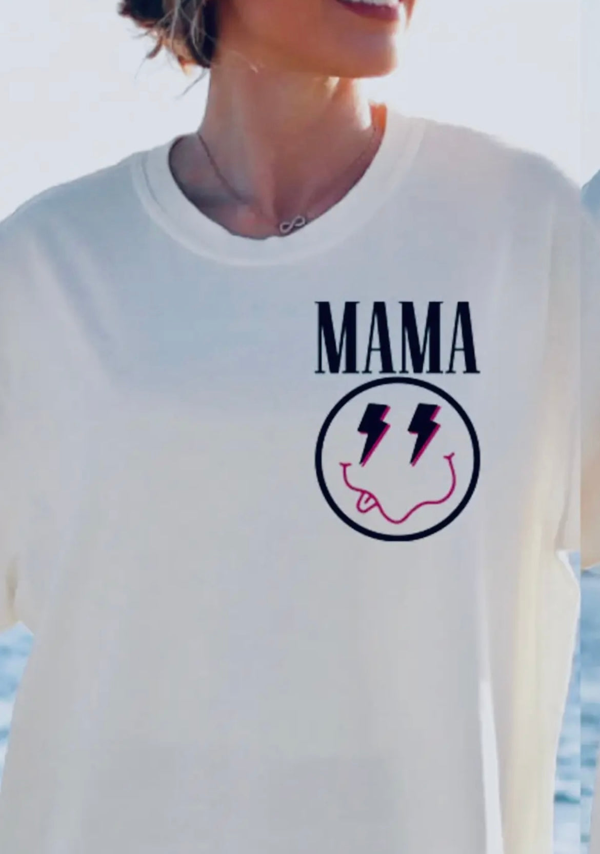 Mama Checkered Smiley Tee - white